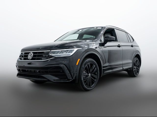 2022 Volkswagen Tiguan SE R-Line Black