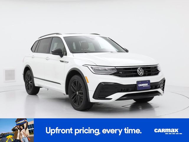 2022 Volkswagen Tiguan SE R-Line Black