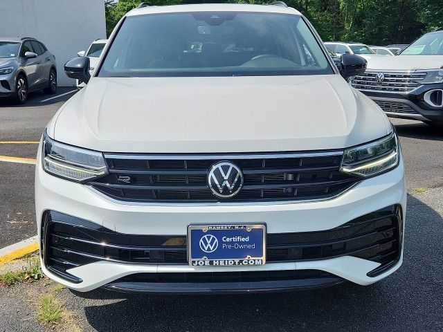 2022 Volkswagen Tiguan SE R-Line Black