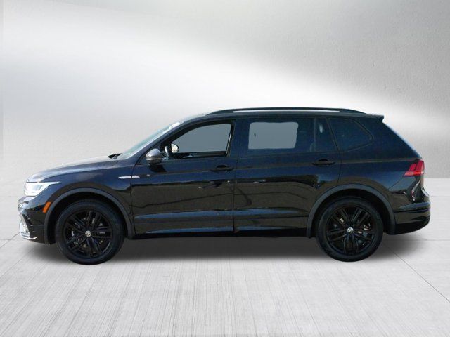 2022 Volkswagen Tiguan SE R-Line Black