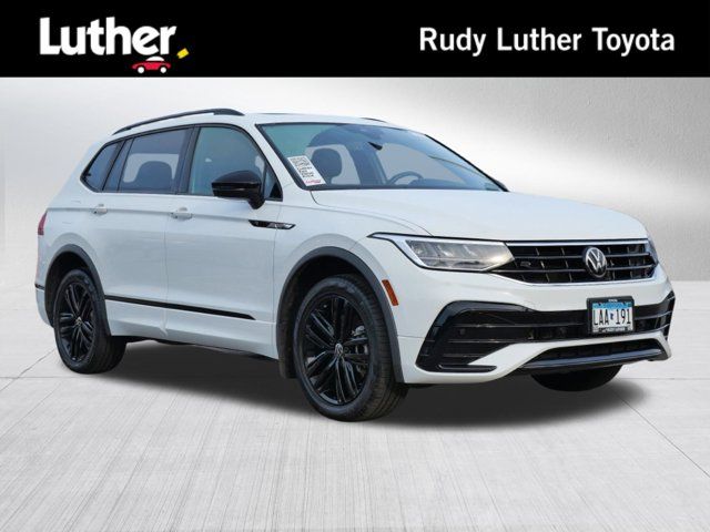 2022 Volkswagen Tiguan SE R-Line Black