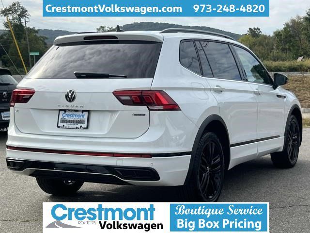 2022 Volkswagen Tiguan SE R-Line Black