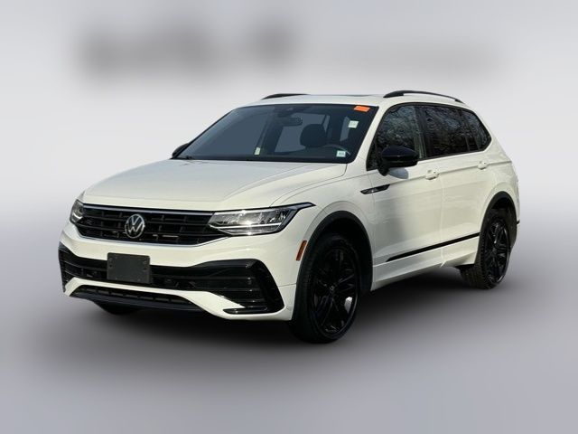 2022 Volkswagen Tiguan SE R-Line Black