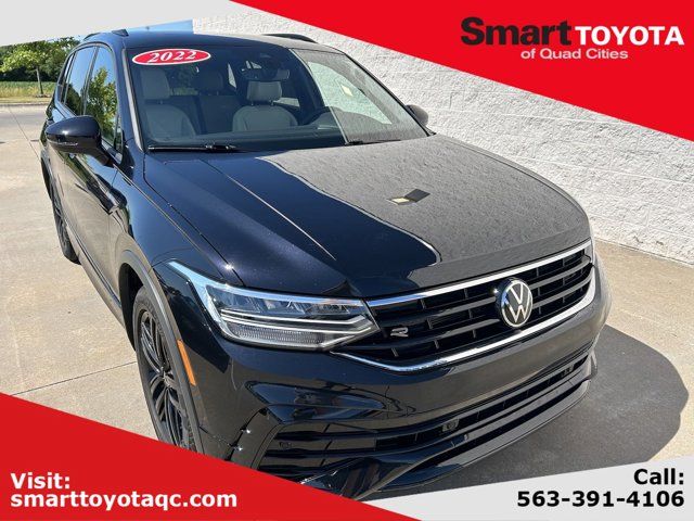 2022 Volkswagen Tiguan SE R-Line Black