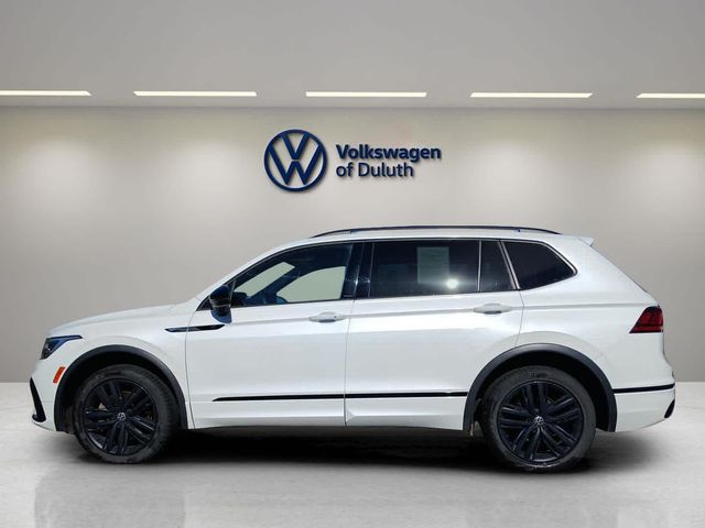 2022 Volkswagen Tiguan SE R-Line Black