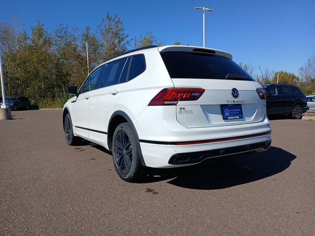 2022 Volkswagen Tiguan SE R-Line Black