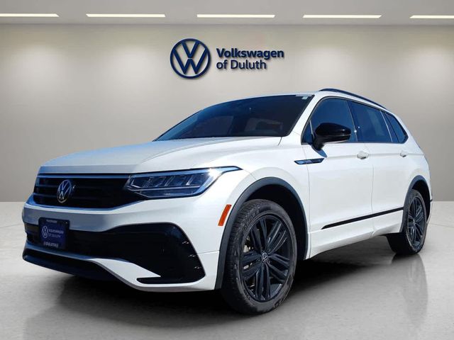 2022 Volkswagen Tiguan SE R-Line Black