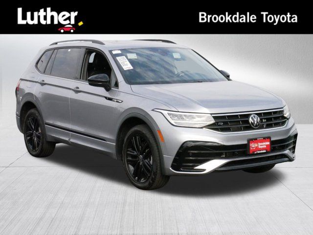 2022 Volkswagen Tiguan SE R-Line Black