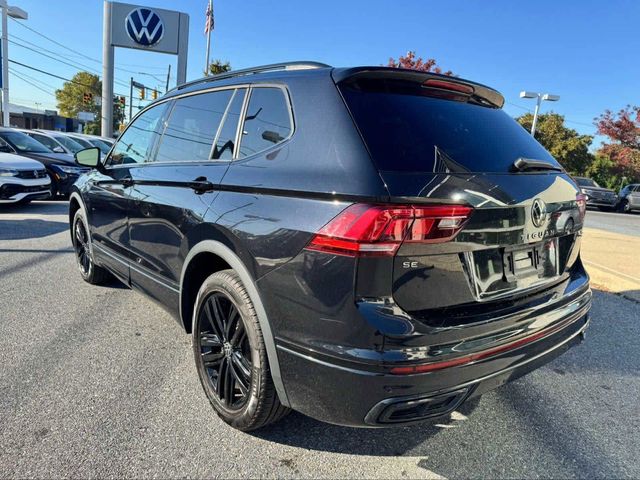 2022 Volkswagen Tiguan SE R-Line Black