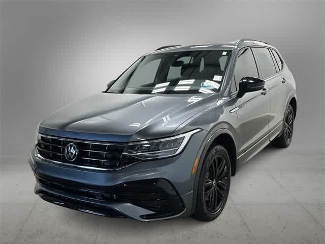 2022 Volkswagen Tiguan SE R-Line Black