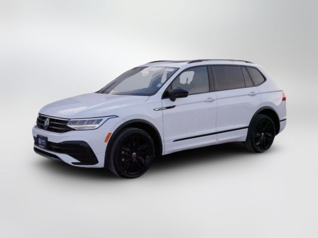 2022 Volkswagen Tiguan SE R-Line Black