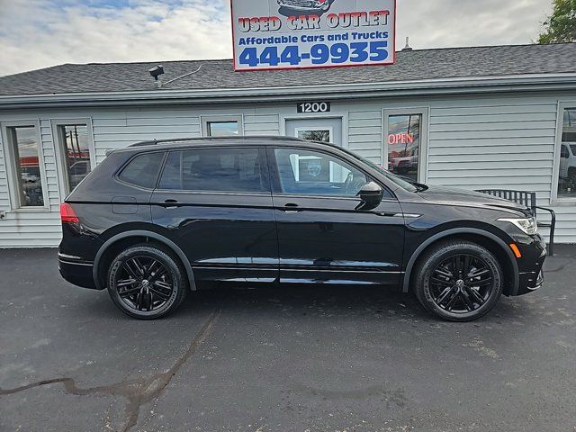 2022 Volkswagen Tiguan SE R-Line Black