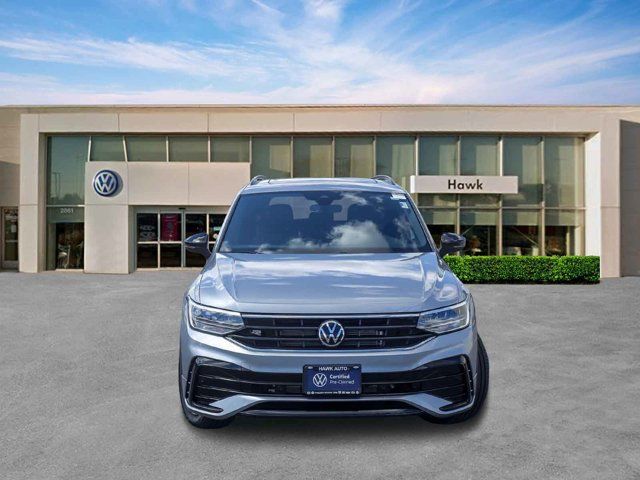 2022 Volkswagen Tiguan SE R-Line Black