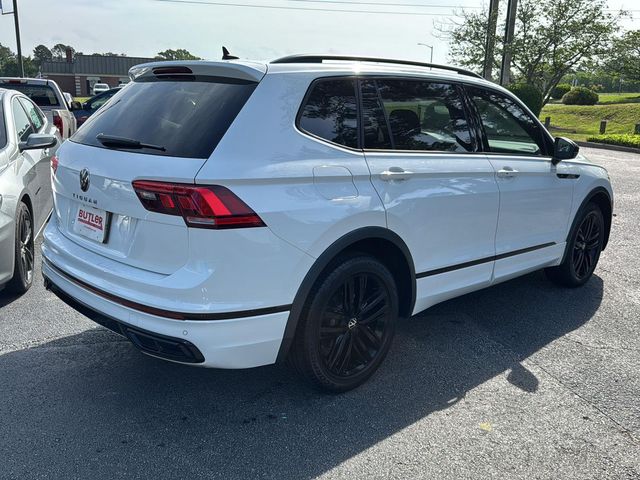 2022 Volkswagen Tiguan SE R-Line Black