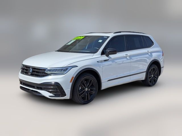2022 Volkswagen Tiguan SE R-Line Black