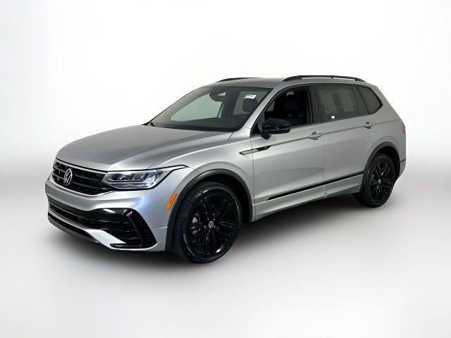 2022 Volkswagen Tiguan SE R-Line Black
