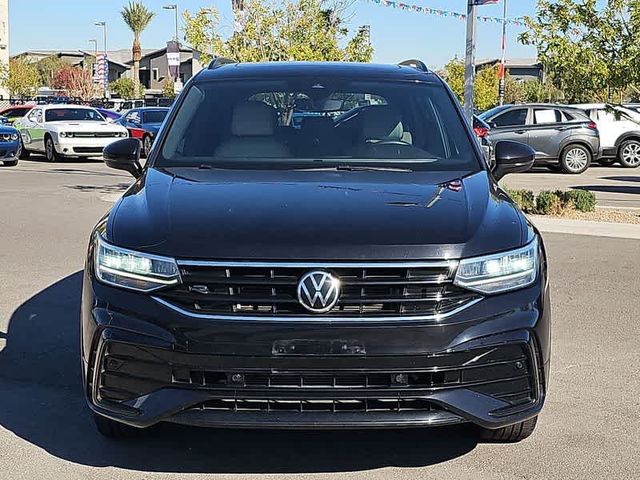 2022 Volkswagen Tiguan SE R-Line Black