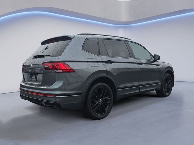 2022 Volkswagen Tiguan SE R-Line Black