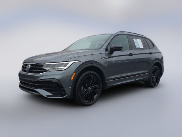 2022 Volkswagen Tiguan SE R-Line Black