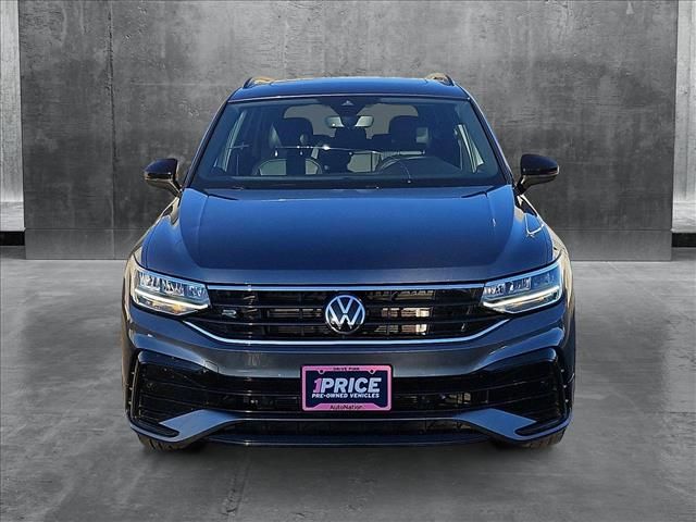 2022 Volkswagen Tiguan SE R-Line Black