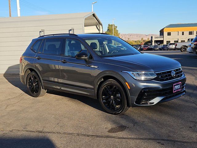 2022 Volkswagen Tiguan SE R-Line Black