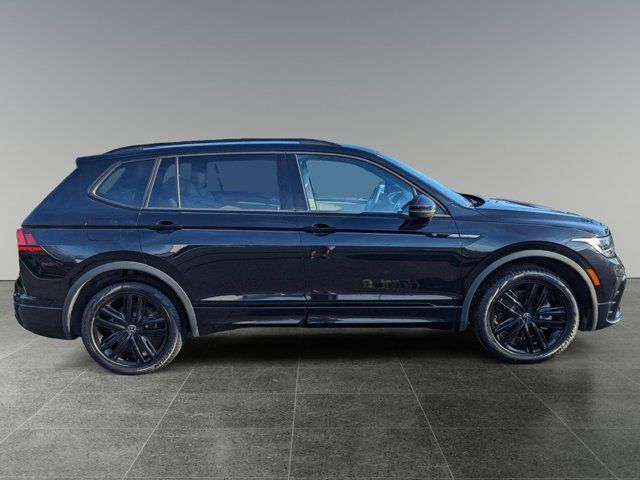 2022 Volkswagen Tiguan SE R-Line Black