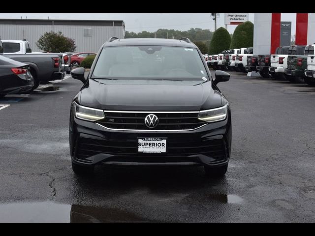 2022 Volkswagen Tiguan SE R-Line Black