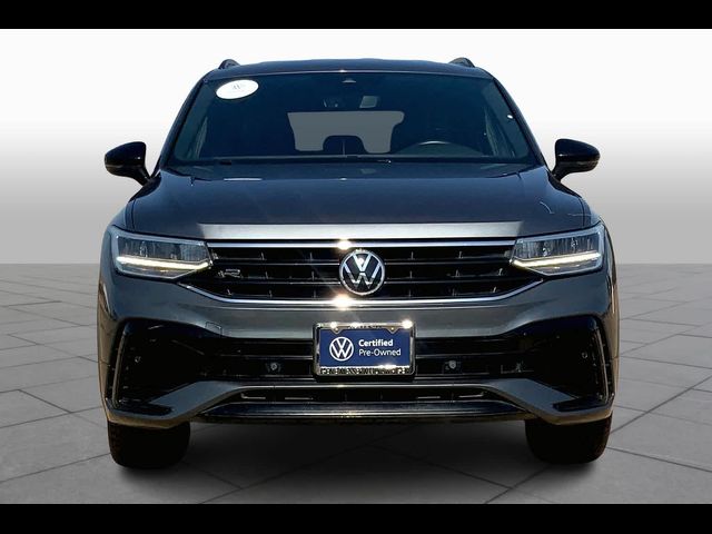 2022 Volkswagen Tiguan SE R-Line Black