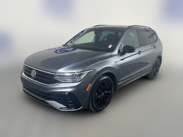 2022 Volkswagen Tiguan SE R-Line Black