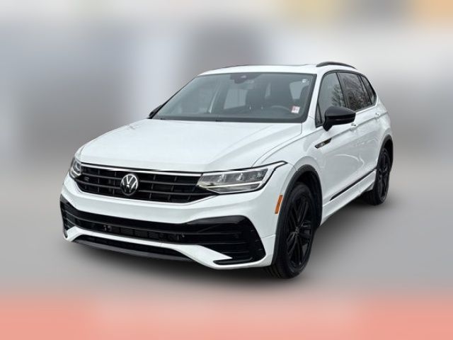 2022 Volkswagen Tiguan SE R-Line Black