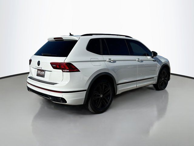 2022 Volkswagen Tiguan SE R-Line Black