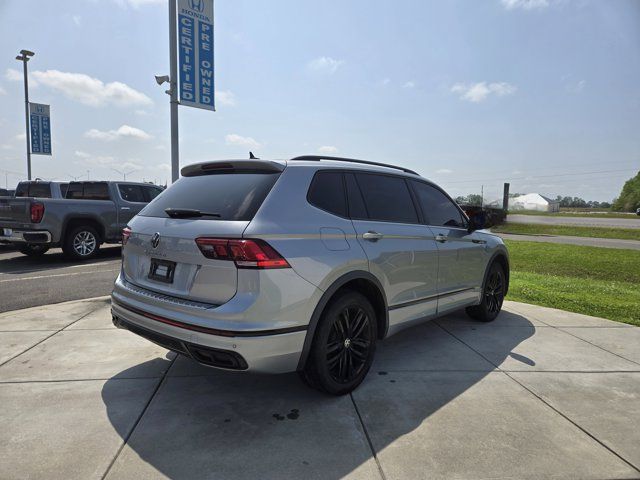 2022 Volkswagen Tiguan SE R-Line Black