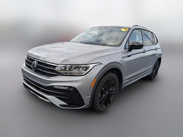 2022 Volkswagen Tiguan SE R-Line Black