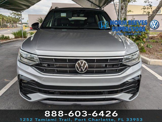 2022 Volkswagen Tiguan SE R-Line Black