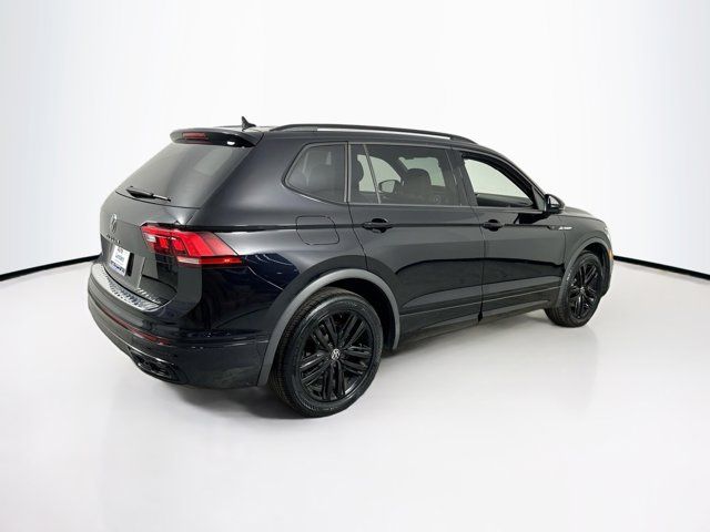 2022 Volkswagen Tiguan SE R-Line Black