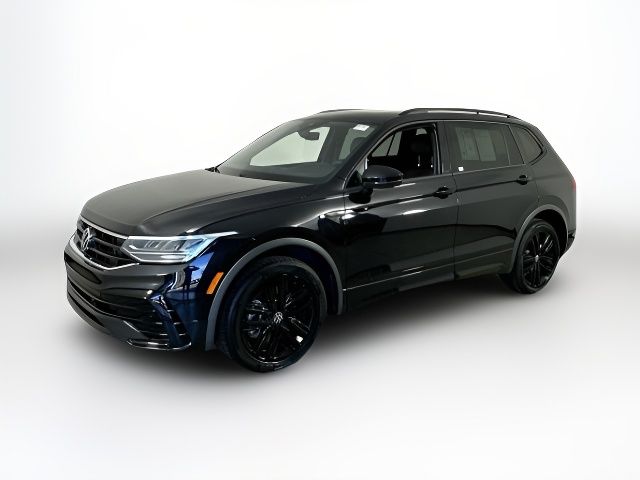 2022 Volkswagen Tiguan SE R-Line Black