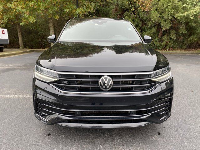 2022 Volkswagen Tiguan SE R-Line Black