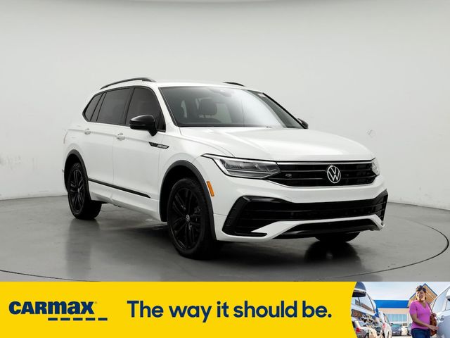 2022 Volkswagen Tiguan SE R-Line Black