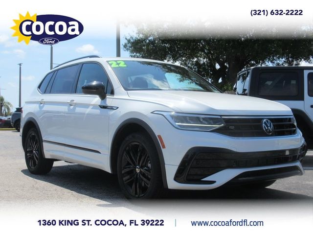 2022 Volkswagen Tiguan SE R-Line Black