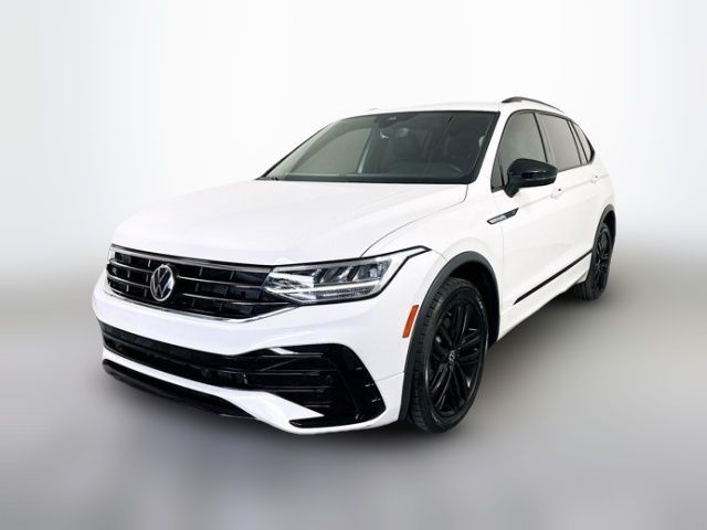 2022 Volkswagen Tiguan SE R-Line Black