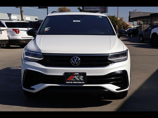 2022 Volkswagen Tiguan SE R-Line Black