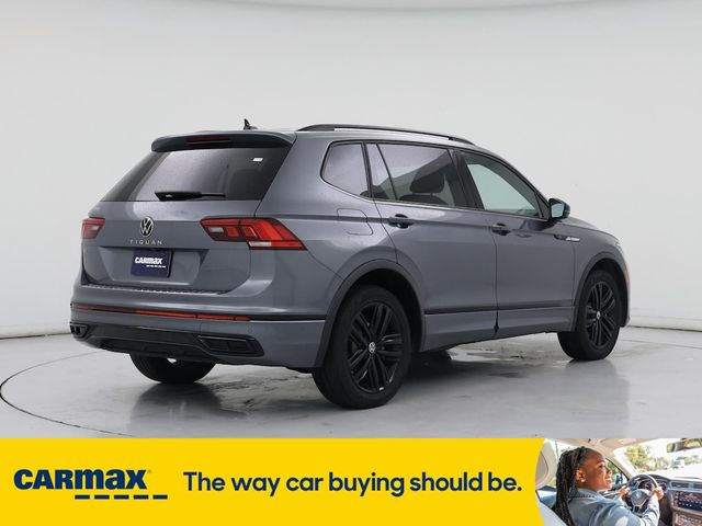 2022 Volkswagen Tiguan SE R-Line Black