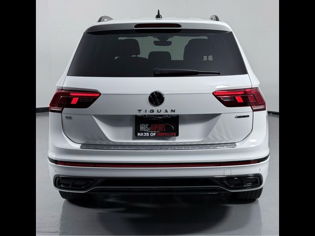 2022 Volkswagen Tiguan SE R-Line Black