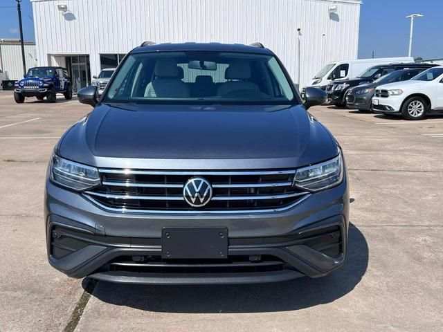 2022 Volkswagen Tiguan S