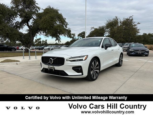 2022 Volvo S60 