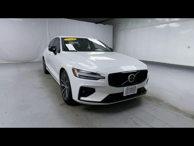 2022 Volvo S60 