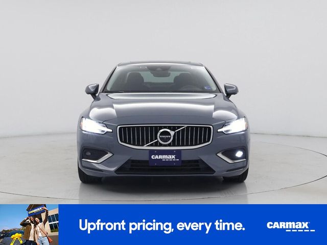 2022 Volvo S60 Inscription