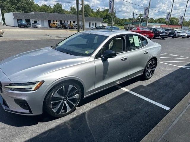 2022 Volvo S60 Inscription