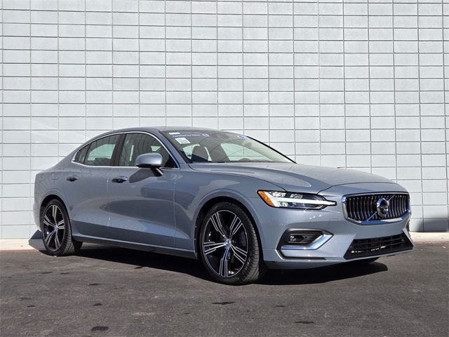 2022 Volvo S60 Inscription