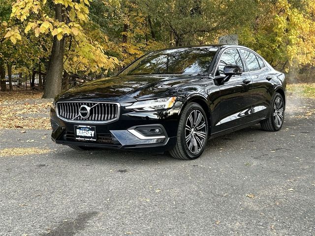 2022 Volvo S60 Inscription